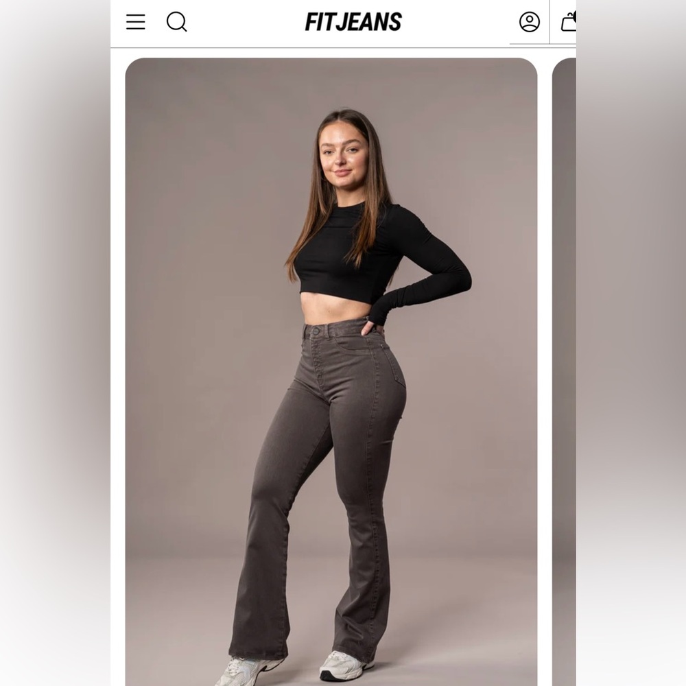 Brand new FITJEANS Pastel Flared - Charcoal Medium (fits small)
